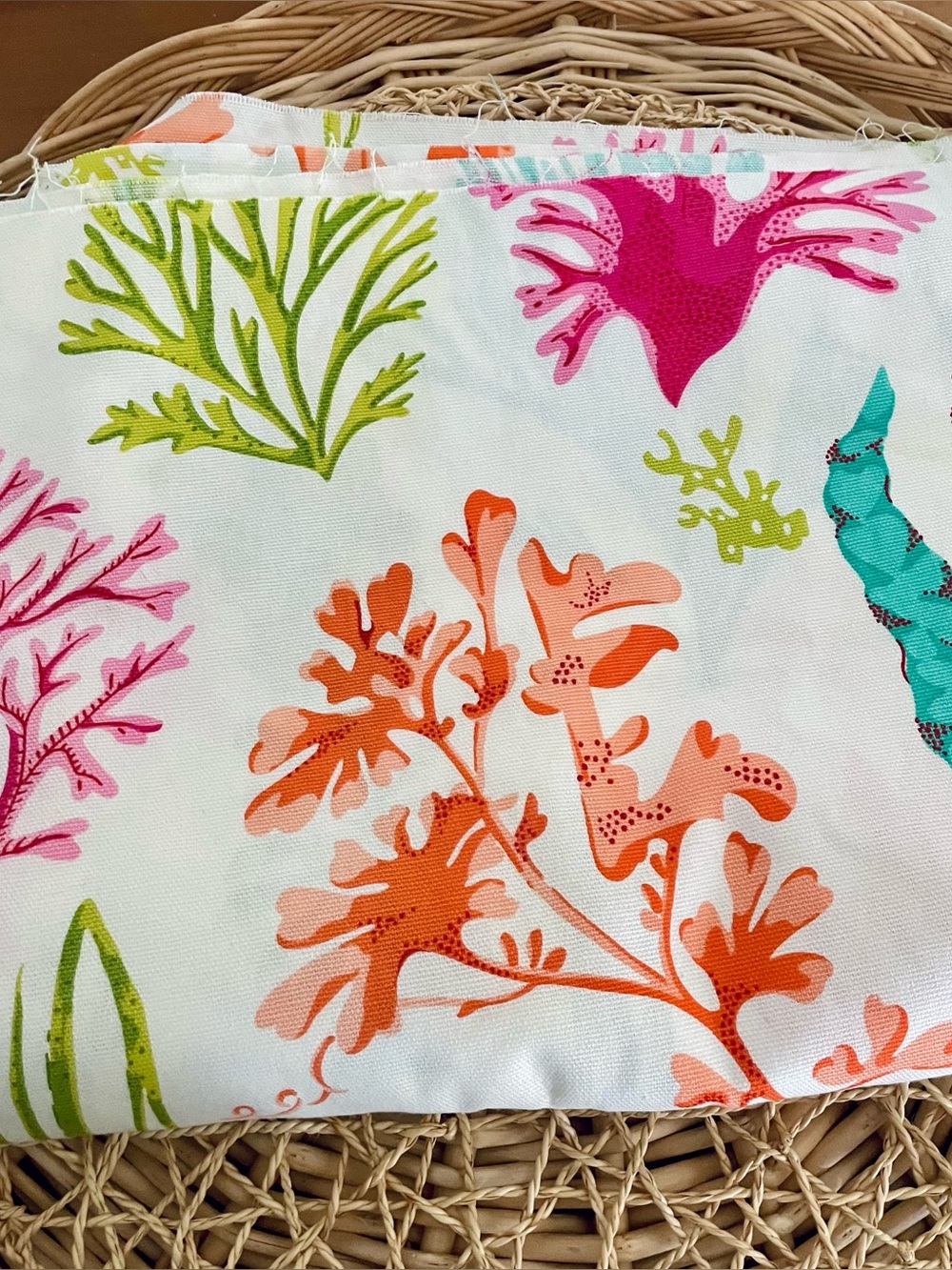 Waverly Inspirations 100% Duck Cotton Printed Fabric Tropical, Ocean, Stripe New - Picture 7 of 16